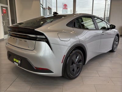 2026 Toyota Prius Plug-in Hybrid SE