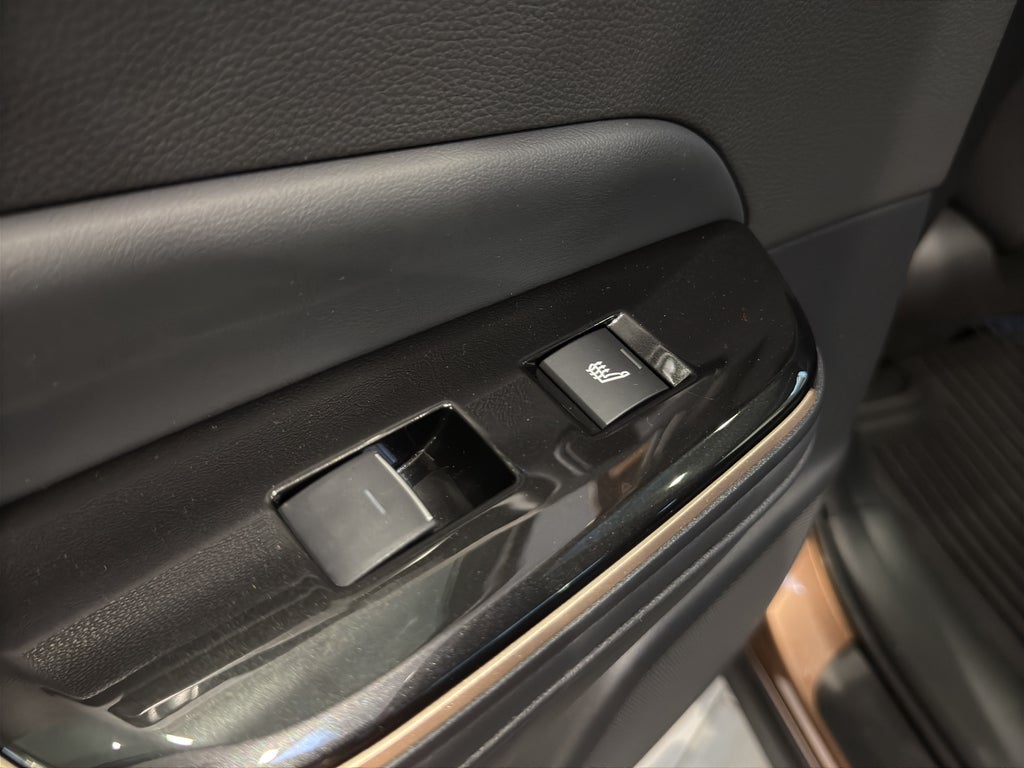 2026 Toyota Toyota Crown Platinum