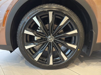 2026 Toyota Toyota Crown Platinum