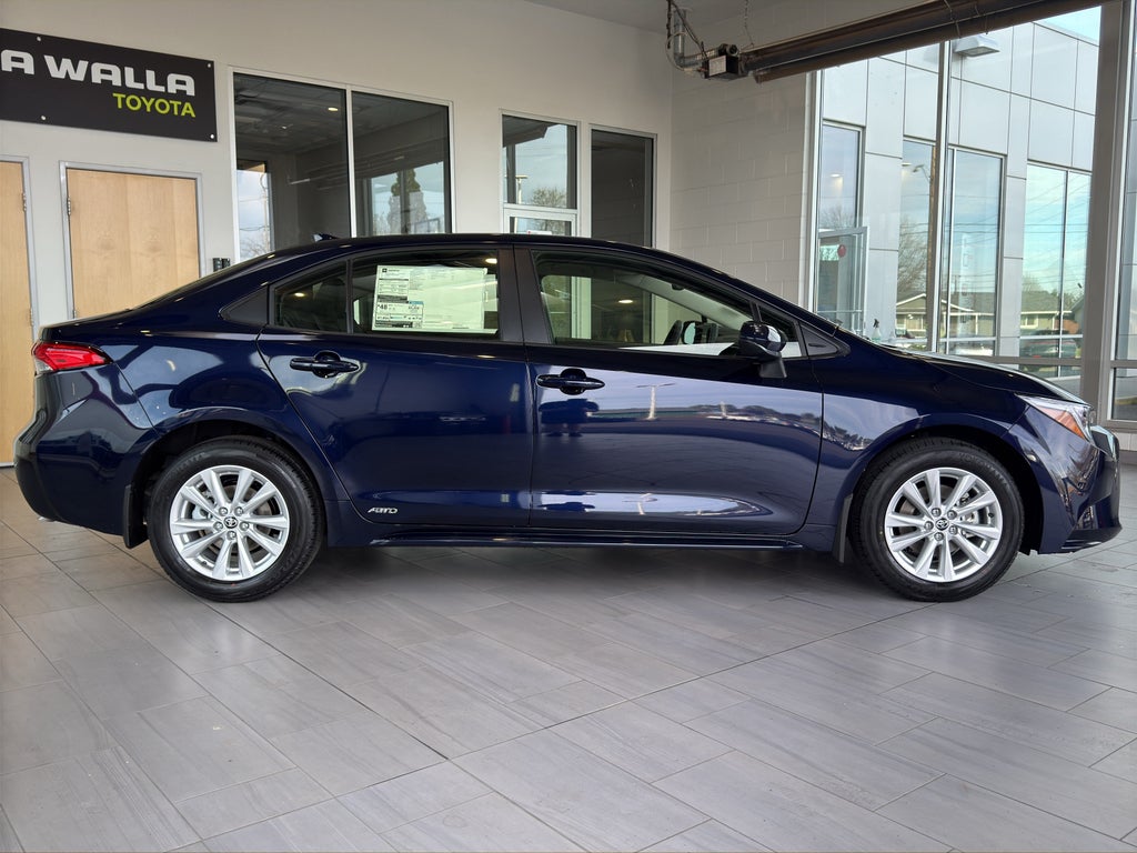 2026 Toyota Corolla Hybrid LE AWD