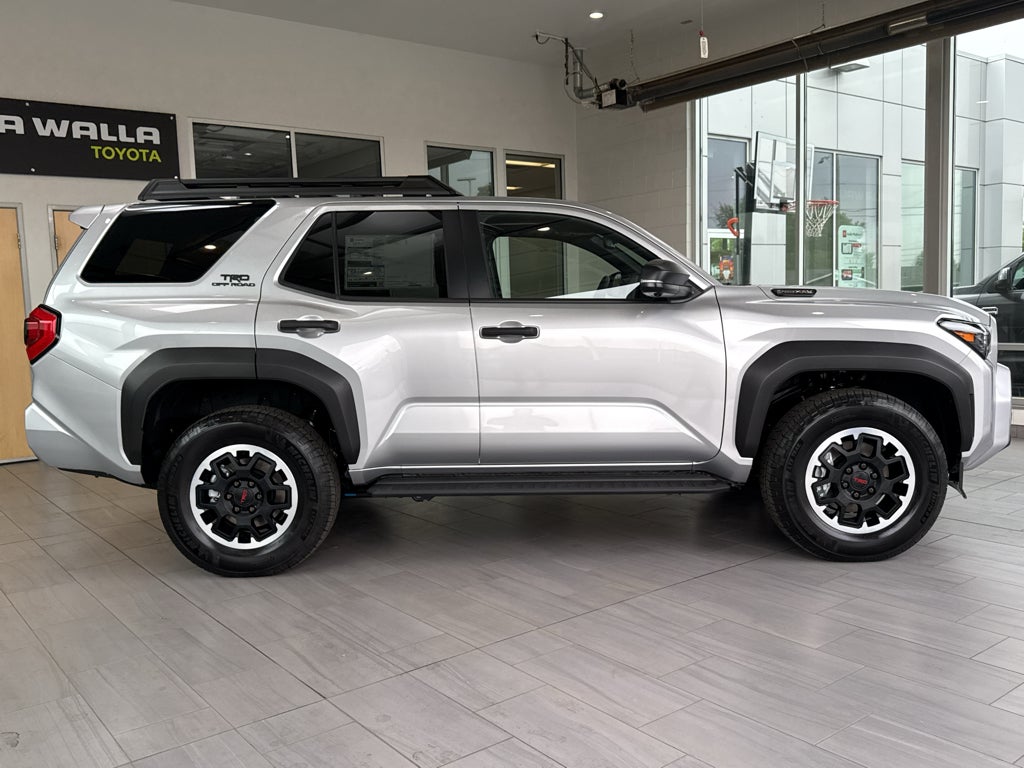 2026 Toyota 4Runner i-FORCE MAX 4Runner TRD Off-Road Premium