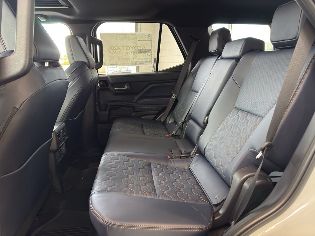 2026 Toyota 4Runner i-FORCE MAX 4Runner Platinum