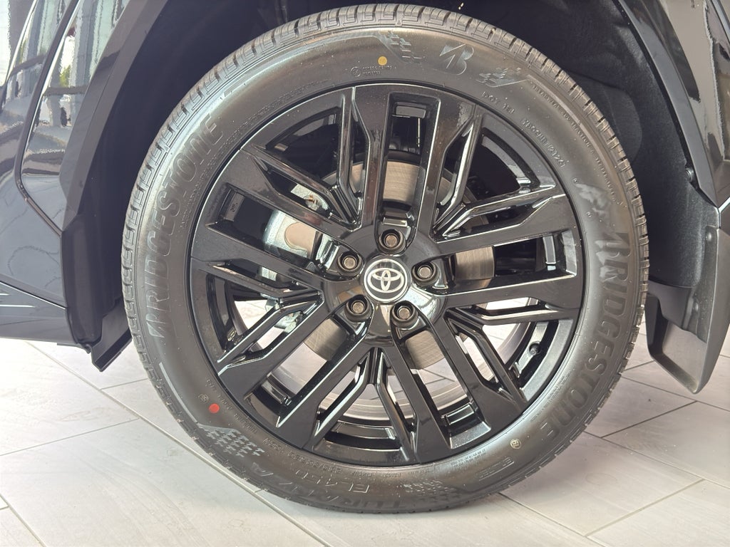 2026 Toyota RAV4 Plug-in Hybrid XSE