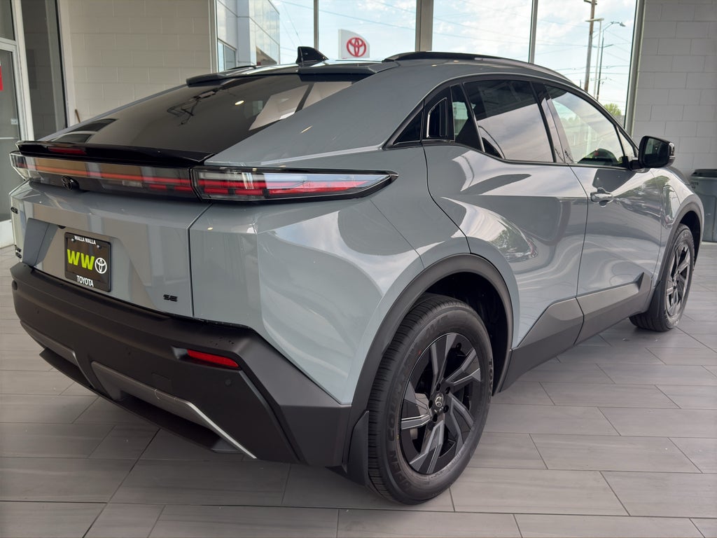 2026 Toyota C-HR SE