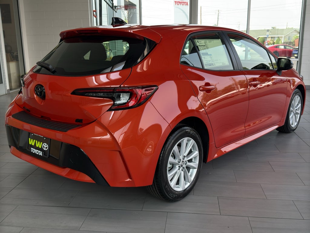 2026 Toyota Corolla Hatchback SE