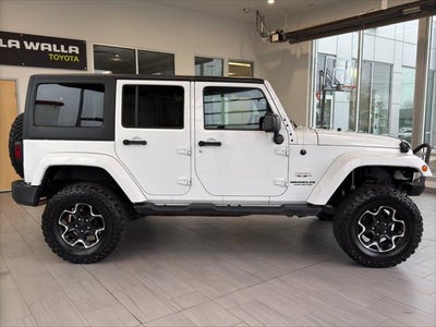 2017 Jeep Wrangler Sahara