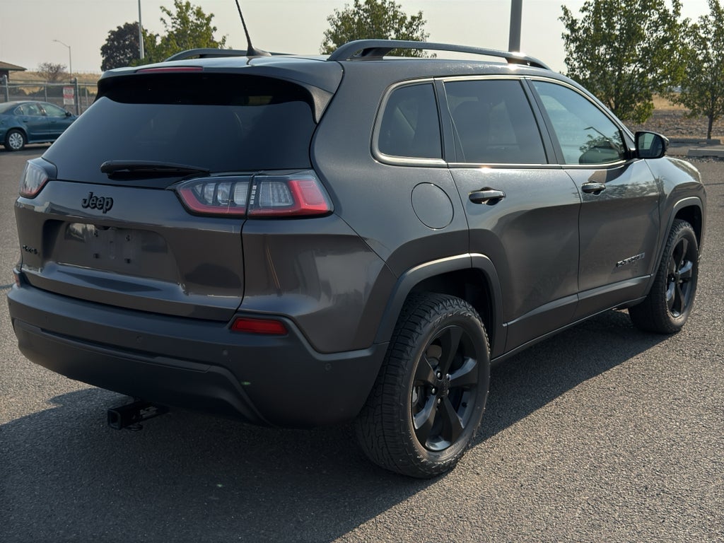 2023 Jeep Cherokee Altitude Lux