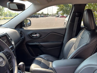 2023 Jeep Cherokee Altitude Lux