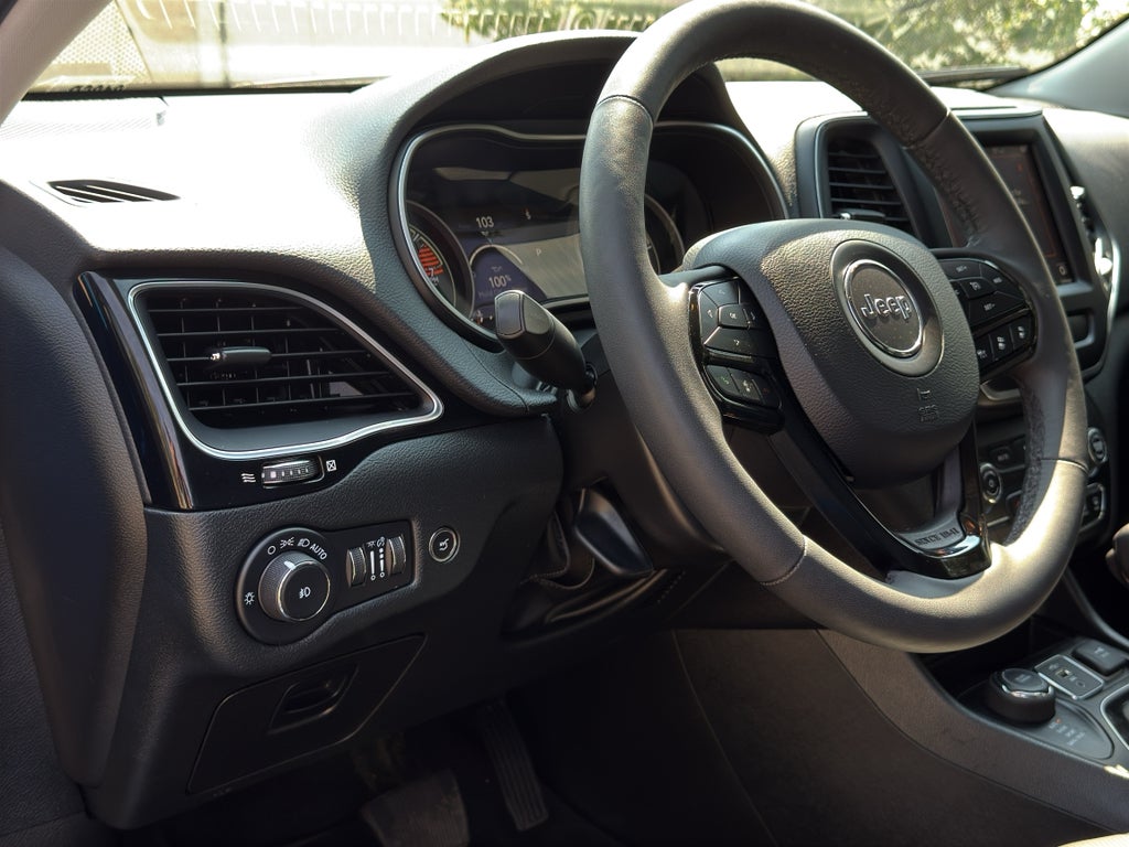 2023 Jeep Cherokee Altitude Lux - Photo 18