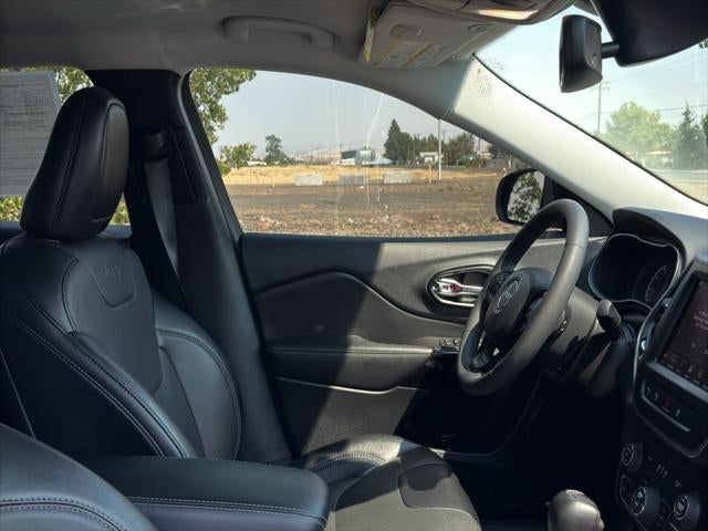 2023 Jeep Cherokee Altitude Lux - Photo 35