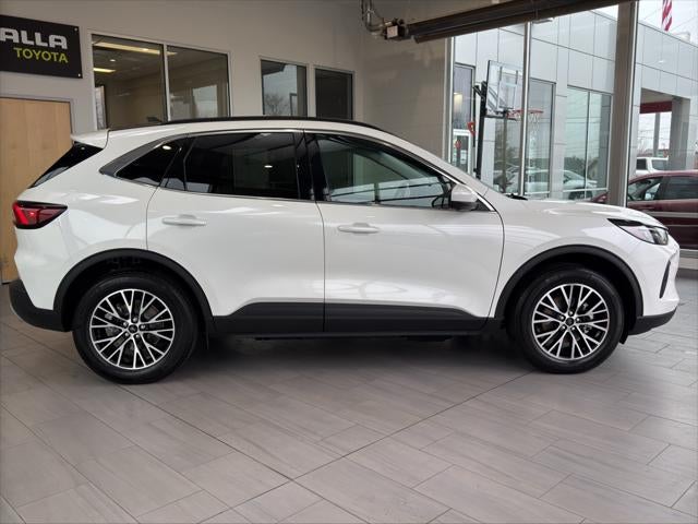 2025 Ford Escape PHEV