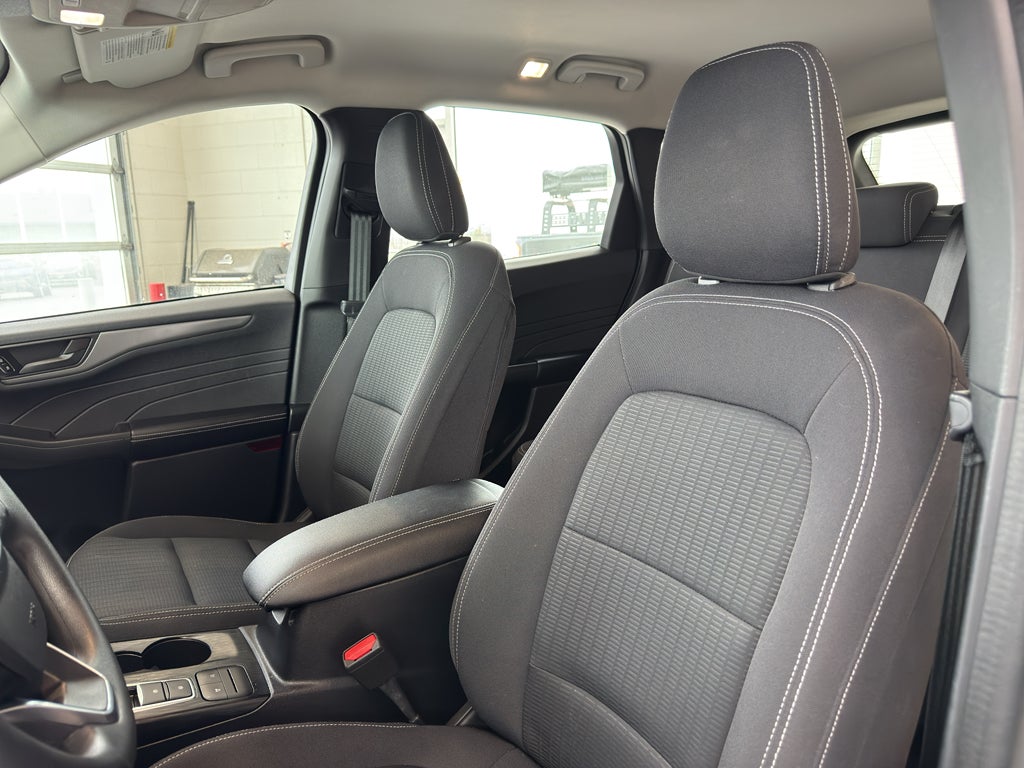 2023 Ford Escape Base