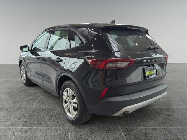 2023 Ford Escape Base
