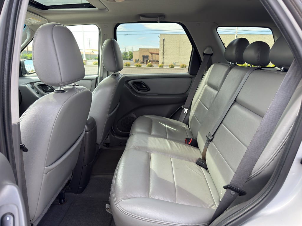 2005 Ford Escape XLT