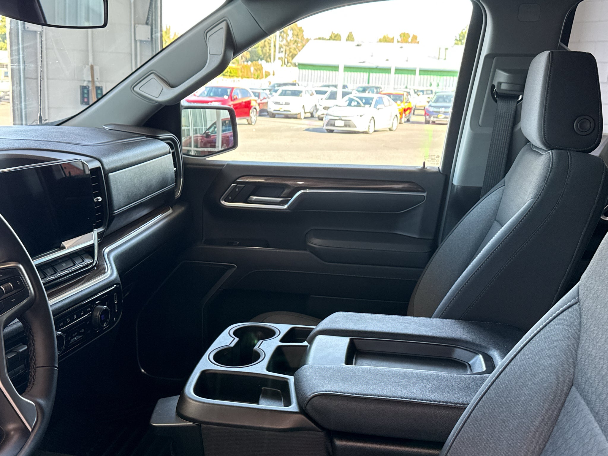 2026 Chevrolet Silverado LT