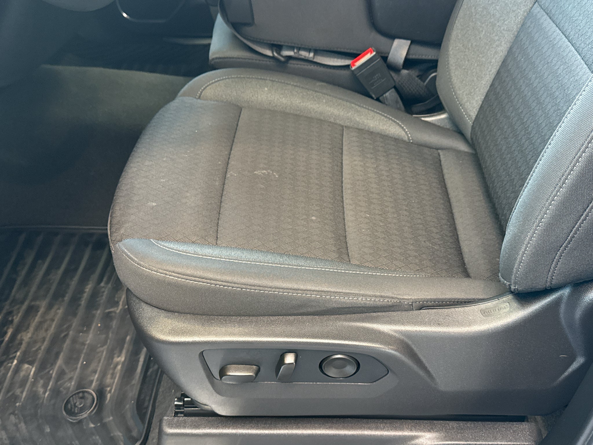 2026 Chevrolet Silverado LT