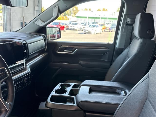 2026 Chevrolet Silverado LT