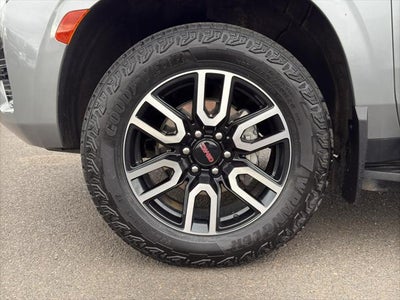 2024 GMC Yukon AT4