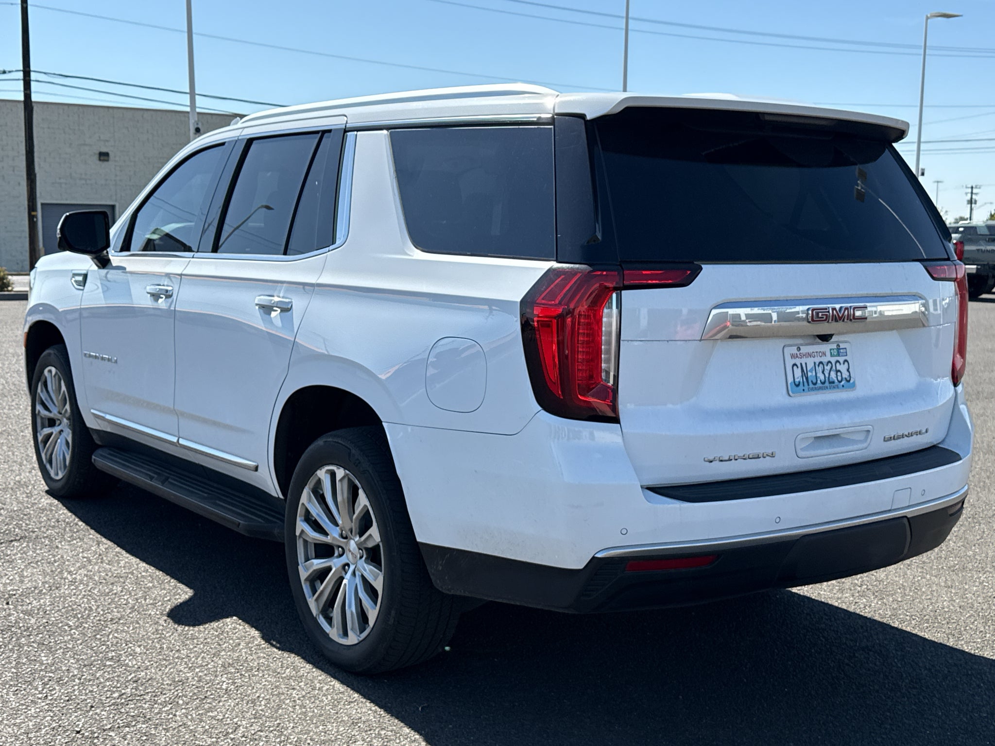 2023 GMC Yukon Denali