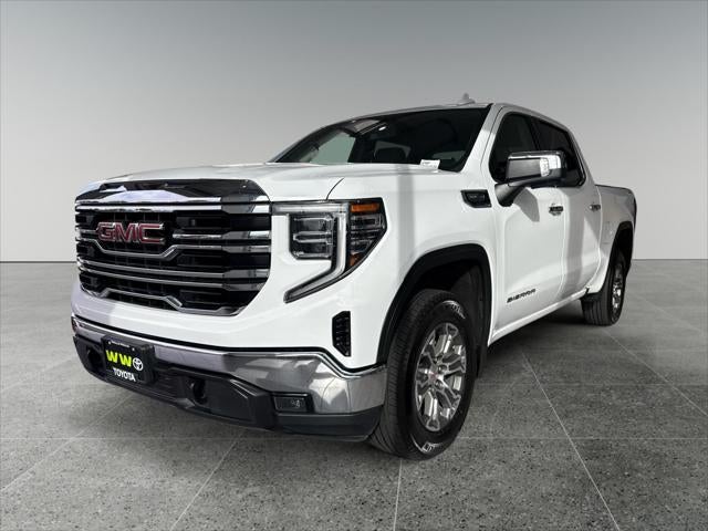 2025 GMC Sierra SLT