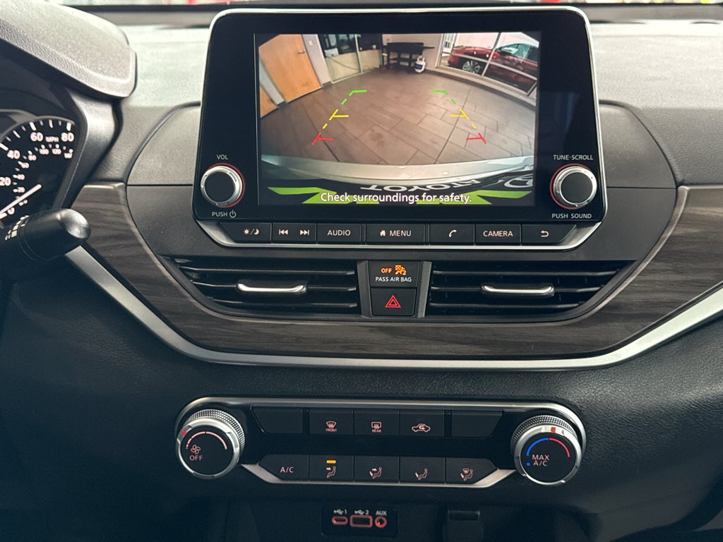 2025 Nissan Altima SV