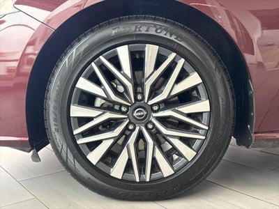 2025 Nissan Altima SV