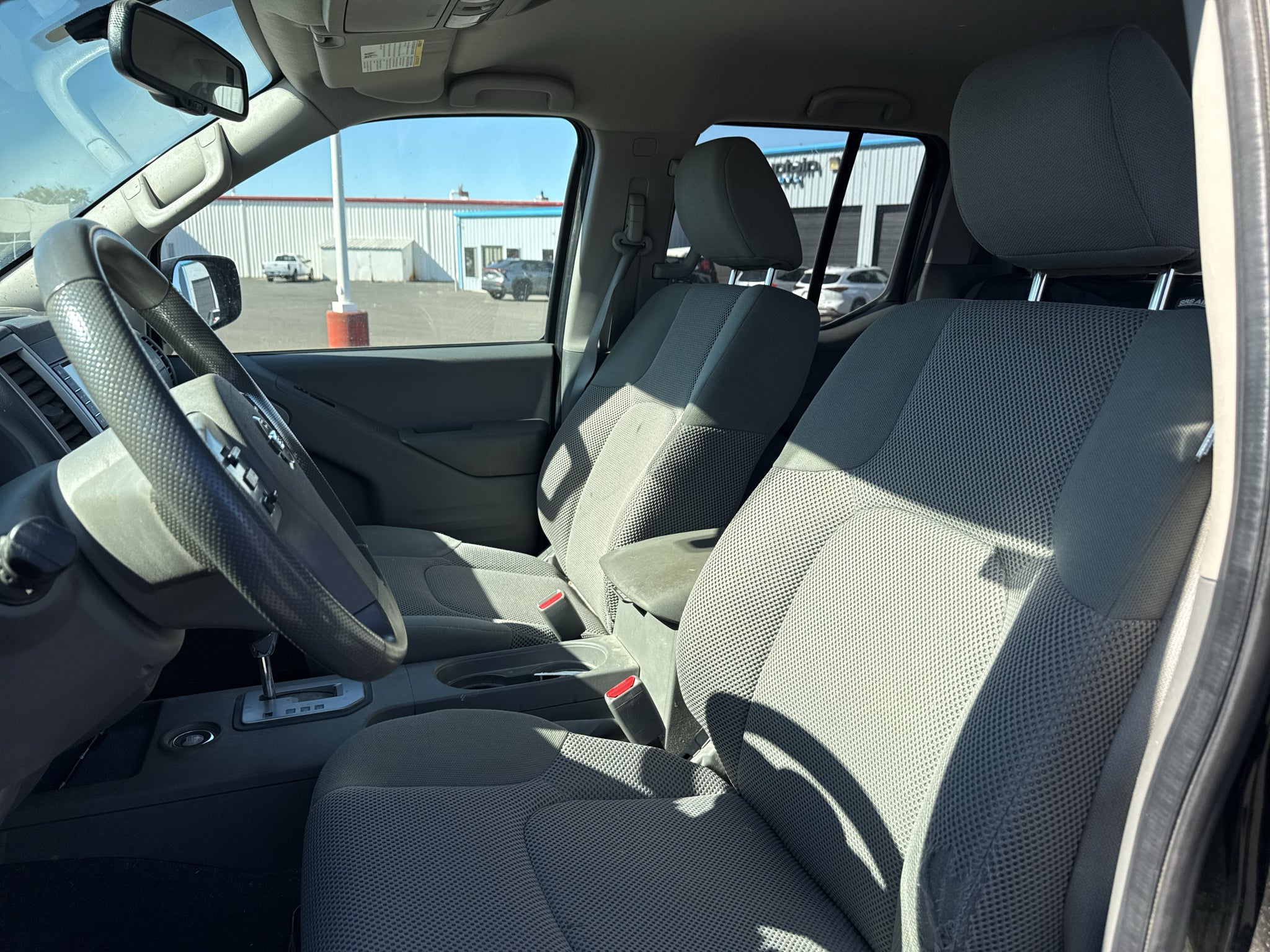 2021 Nissan Frontier SV