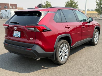 2025 Toyota RAV4 XLE Premium