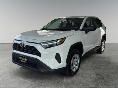 2025 Toyota RAV4 LE