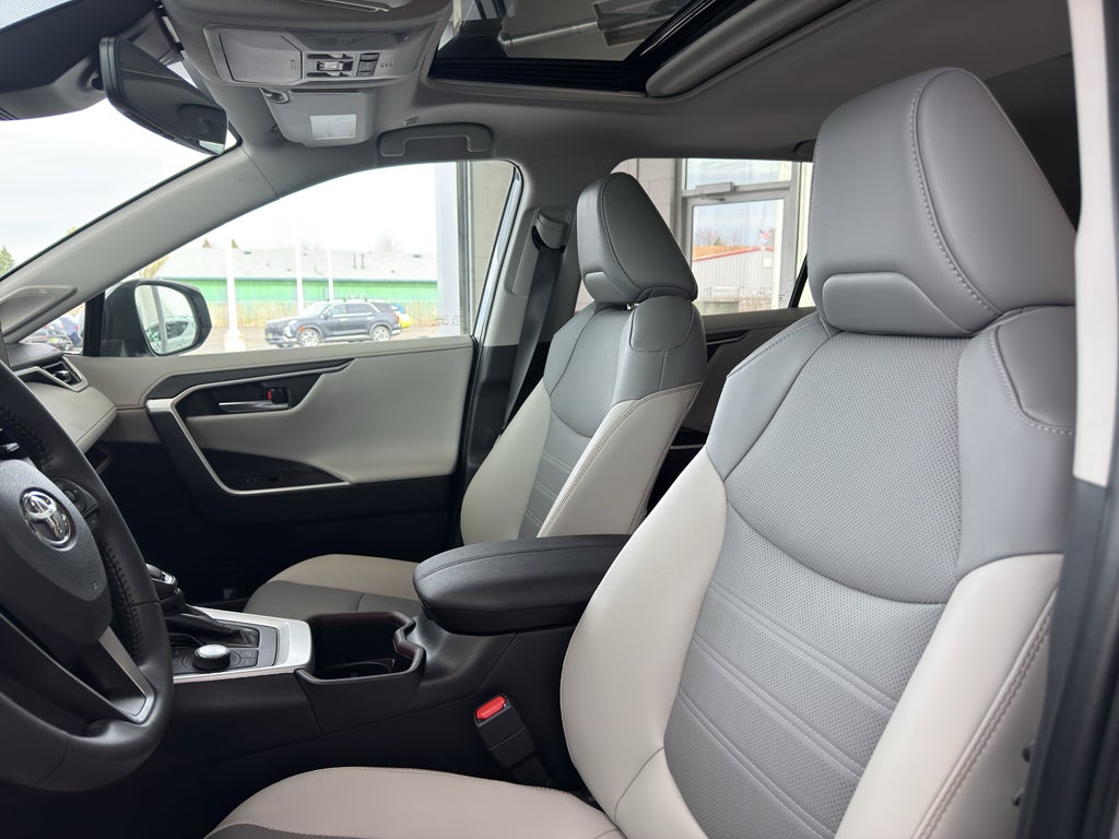 2025 Toyota RAV4 Limited