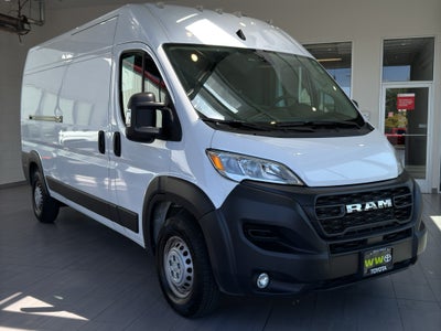 2025 RAM ProMaster 2500 Tradesman
