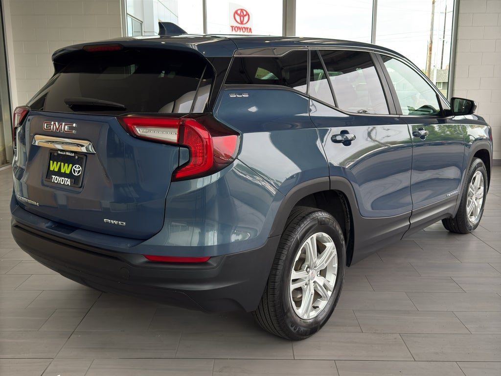 2024 GMC Terrain SLE