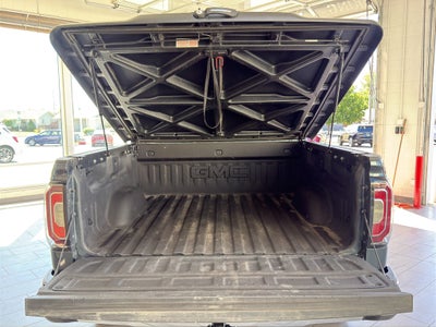 2018 GMC Sierra SLT