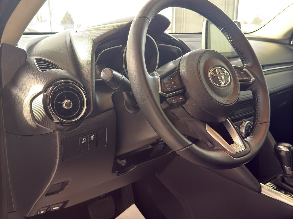 2020 Toyota Yaris XLE