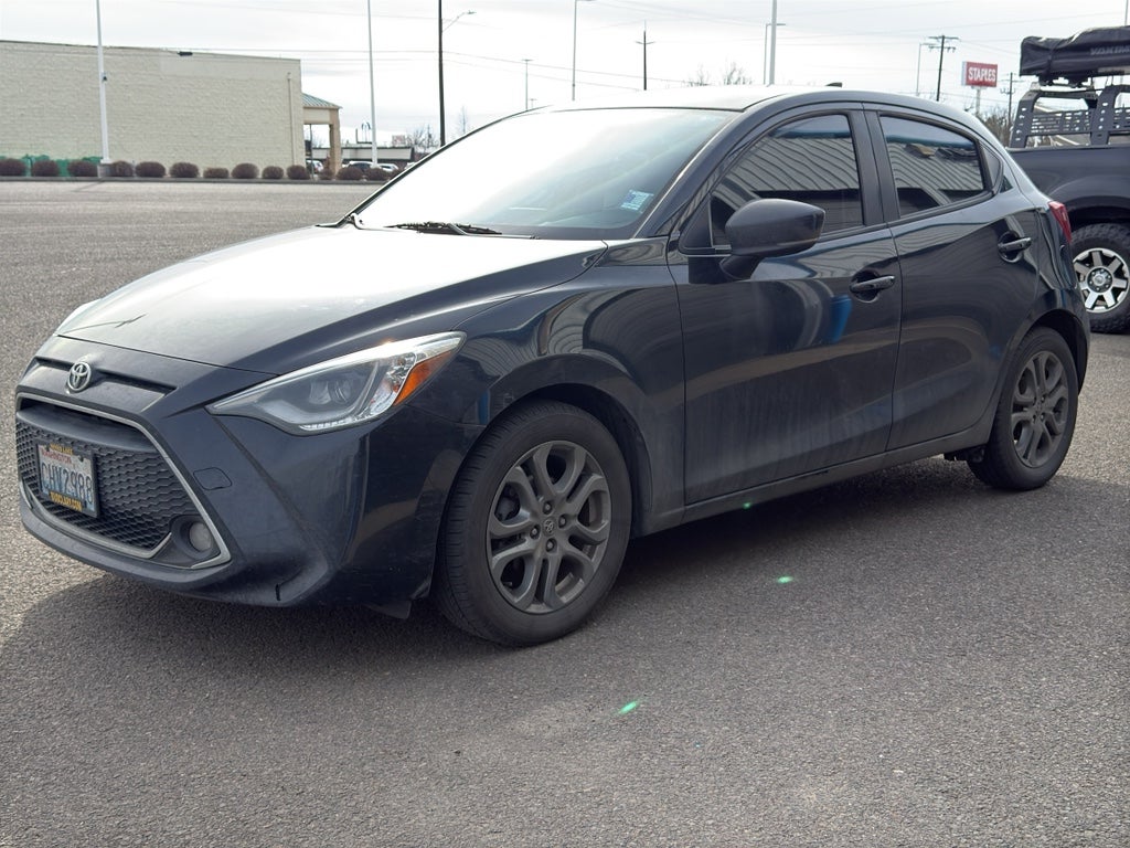 2020 Toyota Yaris XLE