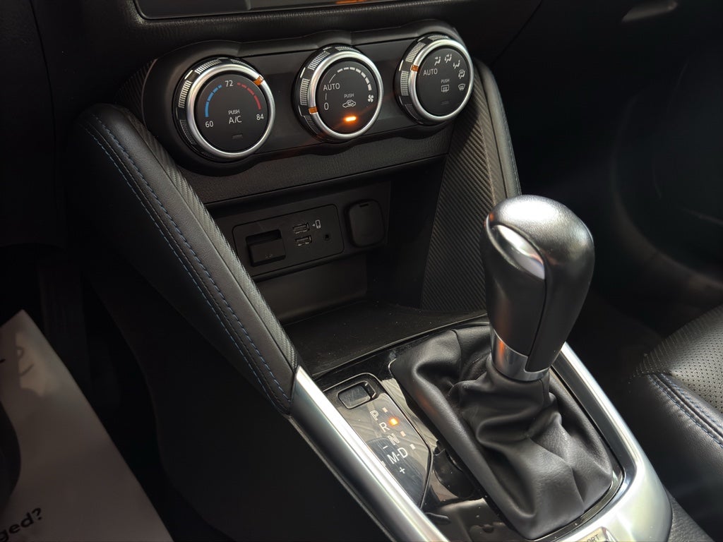 2020 Toyota Yaris XLE