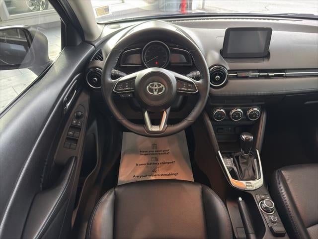 2020 Toyota Yaris XLE