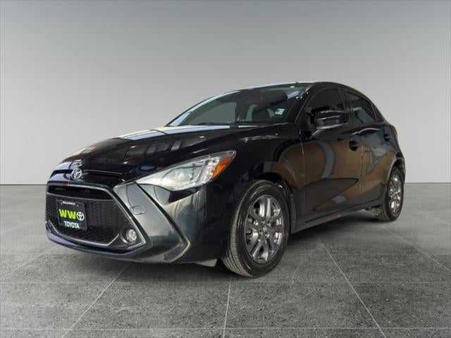 2020 Toyota Yaris XLE