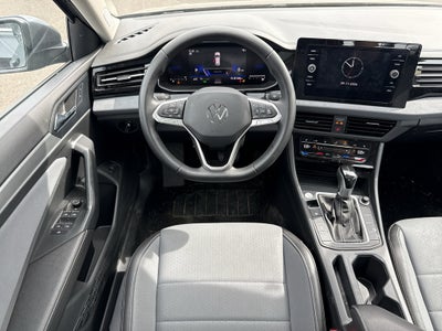 2025 Volkswagen Jetta SE