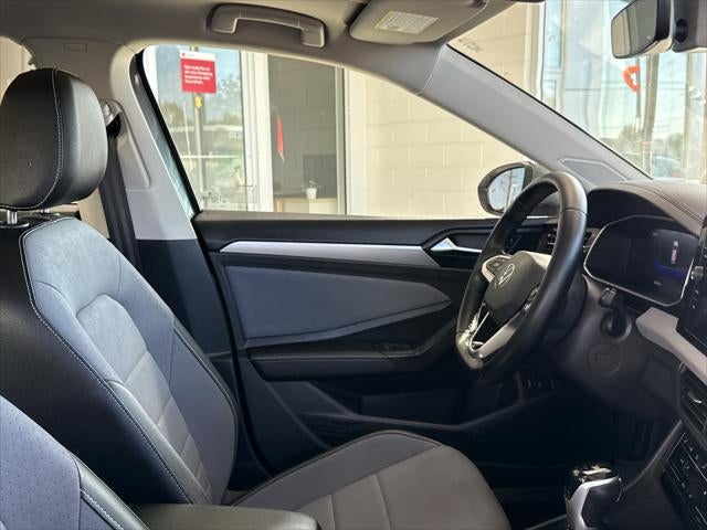 2025 Volkswagen Jetta SE