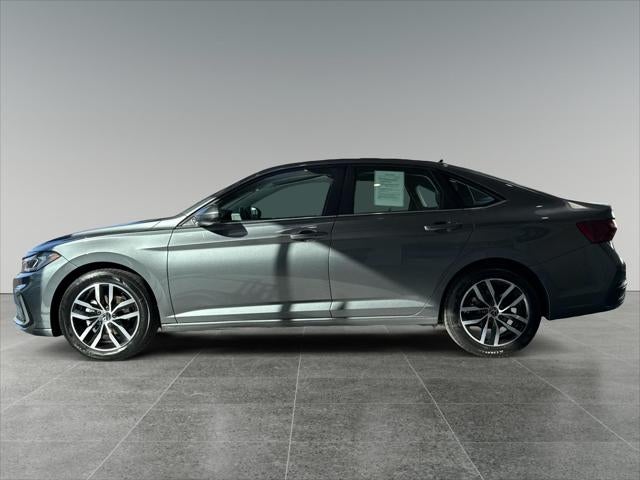 2025 Volkswagen Jetta SE