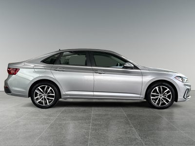 2025 Volkswagen Jetta SE