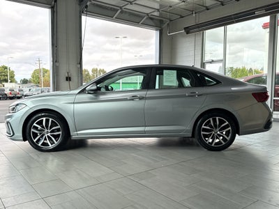 2025 Volkswagen Jetta SE