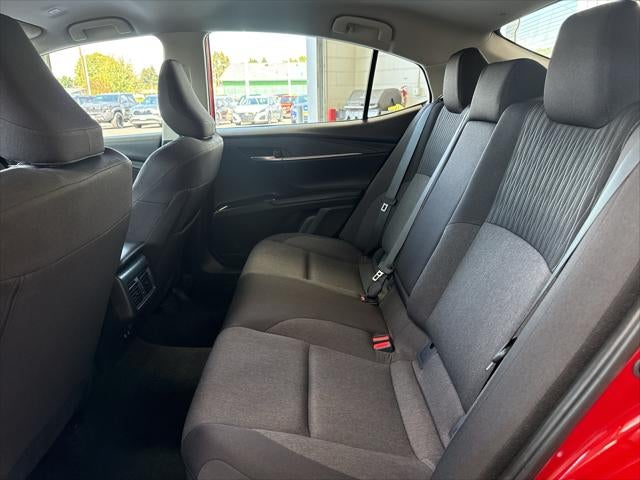 2025 Toyota Camry Hybrid LE