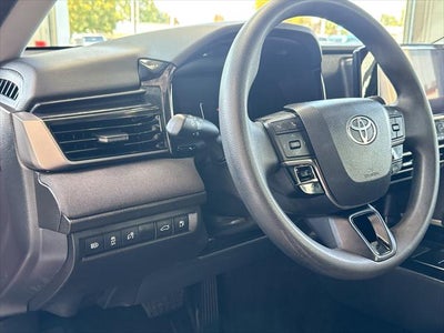 2025 Toyota Camry Hybrid LE
