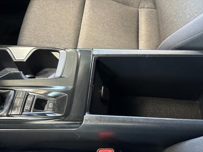 2025 Toyota Camry Hybrid LE