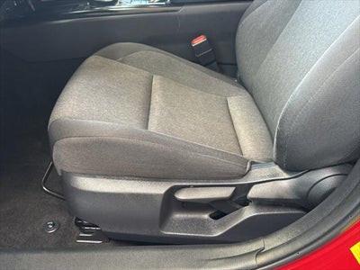 2025 Toyota Camry Hybrid LE
