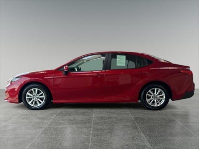 2025 Toyota Camry Hybrid LE