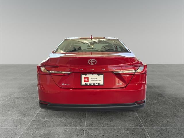 2025 Toyota Camry Hybrid LE