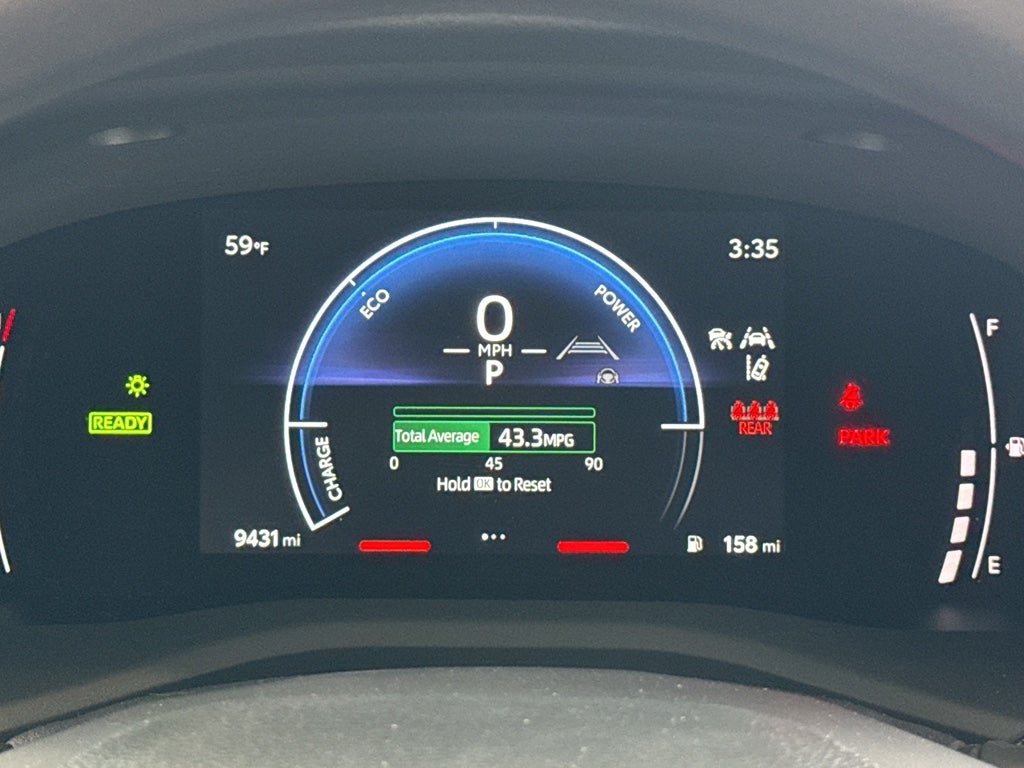 2025 Toyota Camry Hybrid LE